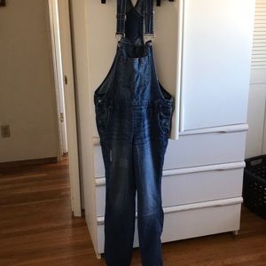 LEI Distressed Denim Overalls Medium